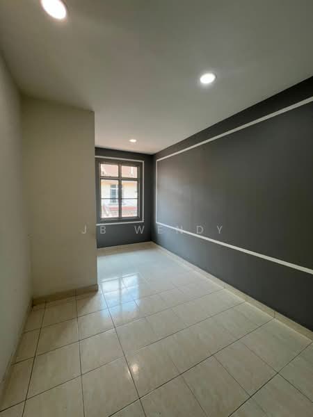 2-storey Terraced House for Sale in Taman Bestari Indah (Ulu Tiram) - JB Wendy - Interior - PropertyGuru.com.my