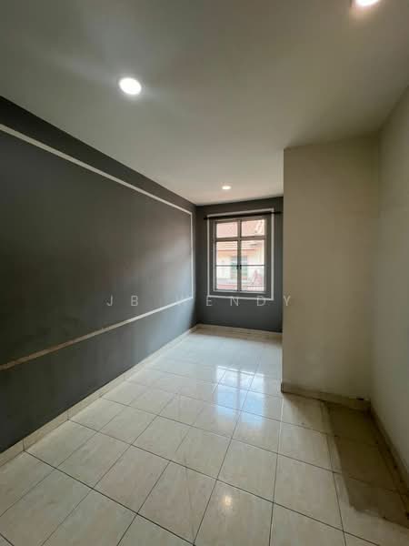 2-storey Terraced House for Sale in Taman Bestari Indah (Ulu Tiram) - JB Wendy - PropertyGuru.com.my