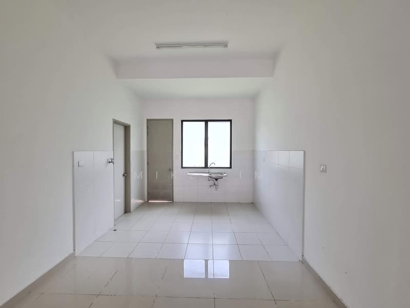 Rumah Teres 2 Tingkat untuk Dijual di Semenyih (Selangor) - Mike Lim - Kitchen - PropertyGuru.com.my