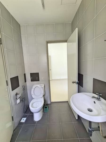 Rumah Teres 2 Tingkat untuk Dijual di Semenyih (Selangor) - Mike Lim - Bathroom - PropertyGuru.com.my