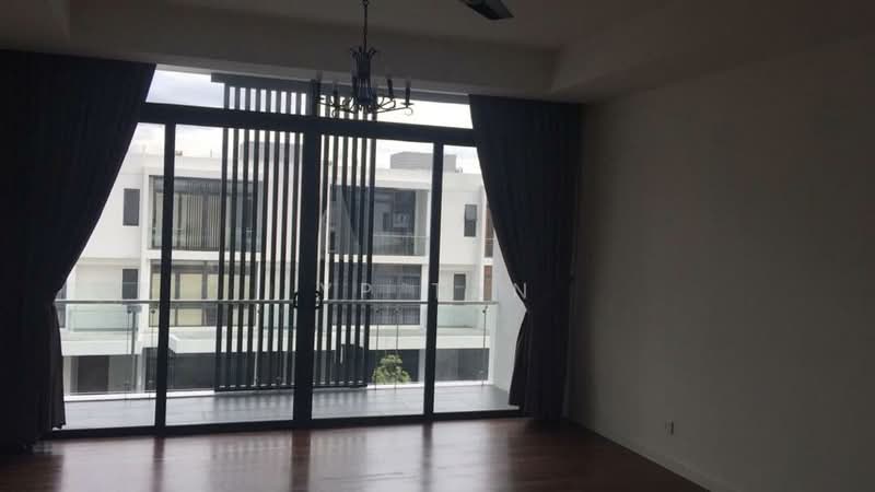 Rumah Teres untuk Dijual di Taman Tasik Damai (Sungai Besi) - YP Tan - Balcony - PropertyGuru.com.my