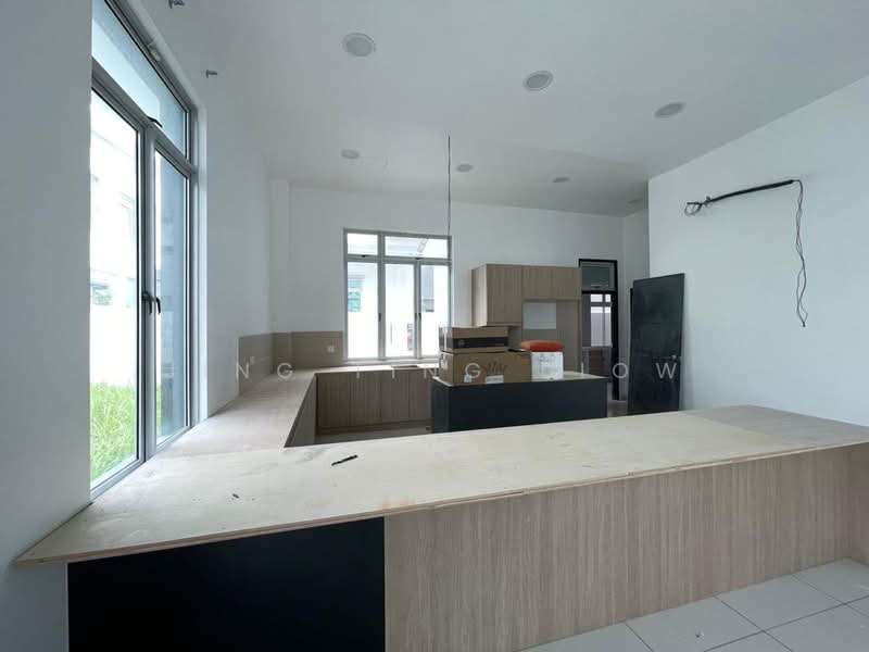 Semi-Detached House for Sale in Taman Nusa Bestari (Iskandar Puteri (Nusajaya)) - Jing Ting Siow - Kitchen - PropertyGuru.com.my