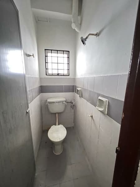 Rumah Teres untuk Dijual di Bandar Sungai Long (Selangor) - Shanny Tan - Bathroom - PropertyGuru.com.my