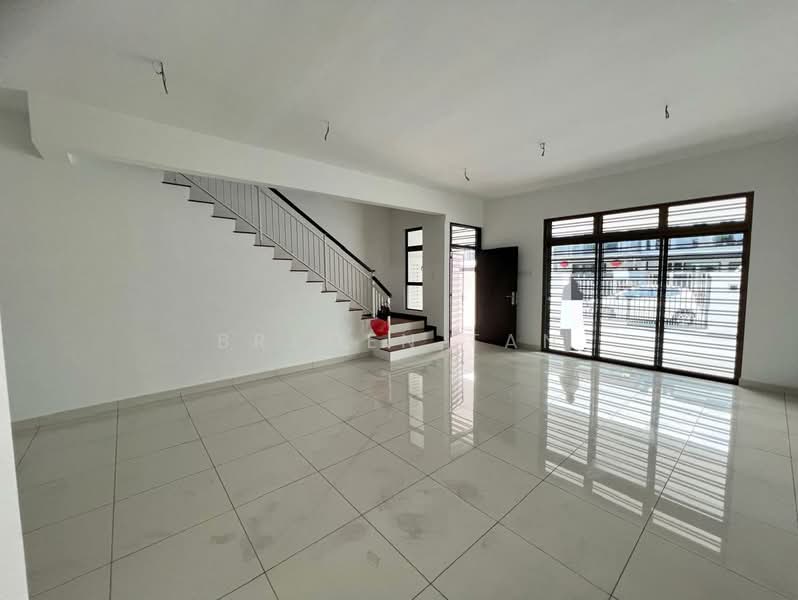 Rini Homes 7 untuk Untuk Dijual - RM 799,000, Apr 2026 - Living Room - PropertyGuru.com.my