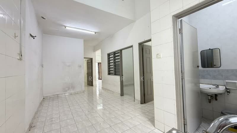 Jalan Permas 16 untuk Untuk Dijual - RM 548,000, Mac 2026 - Interior - PropertyGuru.com.my