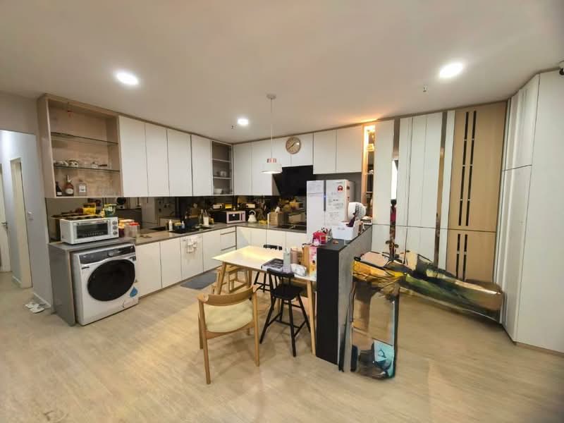 Service Residence for Sale at Atria - Lay Bee - Kitchen - PropertyGuru.com.my