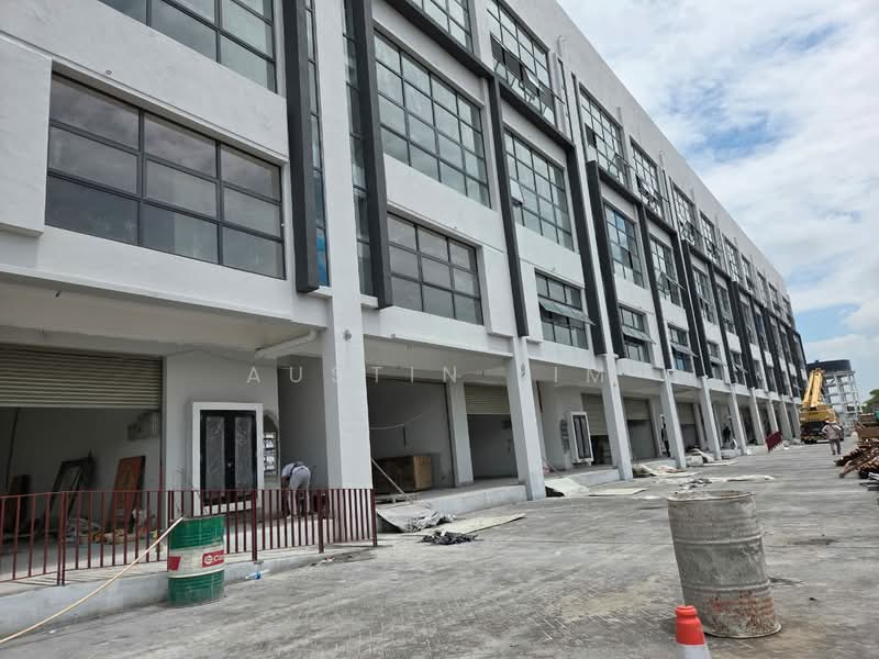 Shop / Office for Sale in Bandar Bukit Tinggi (Klang) - Austin Lim - Exterior - PropertyGuru.com.my