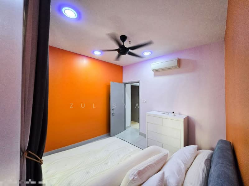 Service Residence for Sale at Ten Kinrara - Zul Syafiq - Bedroom - PropertyGuru.com.my