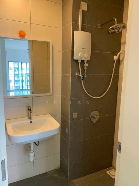Condominium for Sale at The Holmes 1 - YP Tan - Bathroom - PropertyGuru.com.my