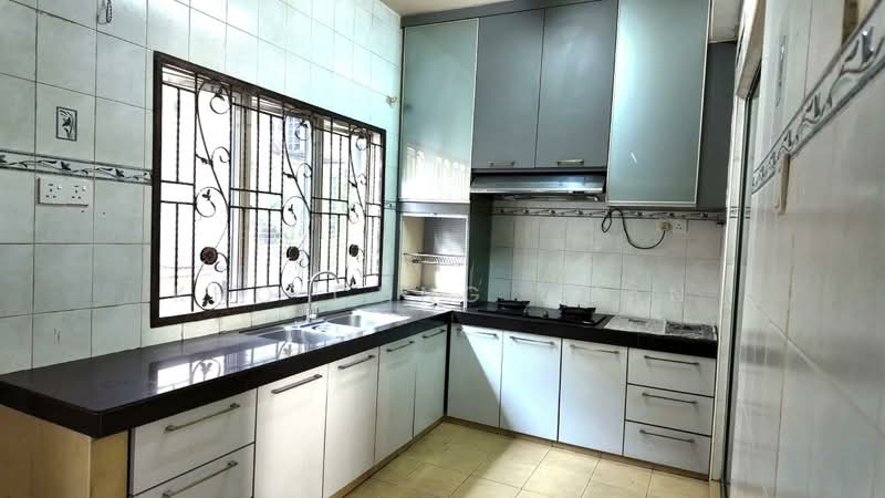 2-storey Terraced House for Sale in Bandar Puchong Utama (Puchong) - Kho Chng Guan - Kitchen - PropertyGuru.com.my