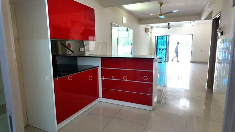 2-storey Terraced House for Sale in Bandar Puchong Utama (Puchong) - Kho Chng Guan - Kitchen - PropertyGuru.com.my