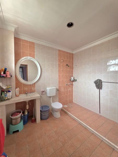 Taman Kajang Impian untuk Untuk Dijual - RM 998,000, Mac 2026 - Bathroom - PropertyGuru.com.my