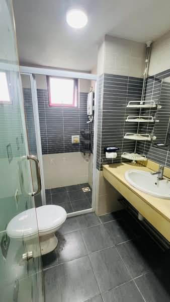 Savanna Condominium untuk Untuk Disewa - RM 2,400 /bulan, Mac 2026 - Bathroom - PropertyGuru.com.my