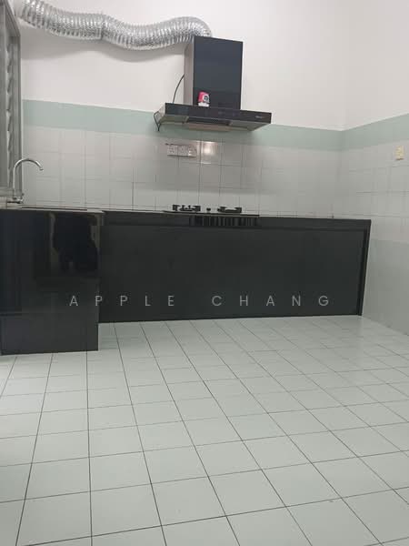 Subang Jaya untuk Untuk Disewa - RM 2,150 /bulan, Mac 2026 - Kitchen - PropertyGuru.com.my