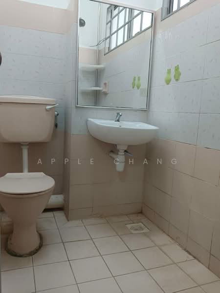Subang Jaya untuk Untuk Disewa - RM 2,150 /bulan, Mac 2026 - Bathroom - PropertyGuru.com.my