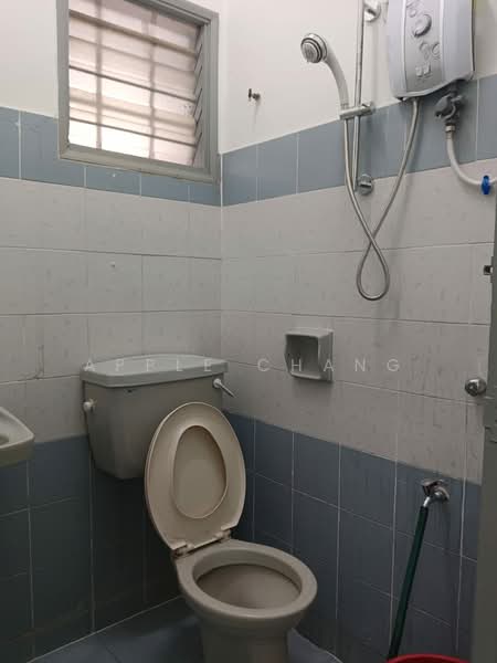 Subang Jaya untuk Untuk Disewa - RM 2,150 /bulan, Mac 2026 - Bathroom - PropertyGuru.com.my