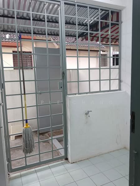 Subang Jaya untuk Untuk Disewa - RM 2,150 /bulan, Mac 2026 - Exterior - PropertyGuru.com.my