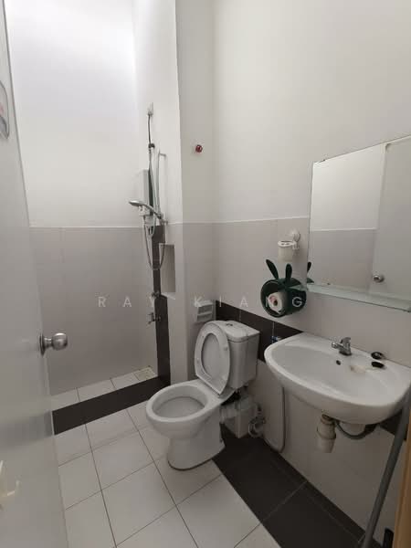 Setia Tropika untuk Untuk Dijual - RM 850,000, Mac 2026 - Bathroom - PropertyGuru.com.my