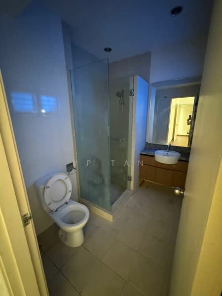 Dale, Lake Fields untuk Untuk Dijual - RM 1,300,000, Mac 2026 - Bathroom - PropertyGuru.com.my