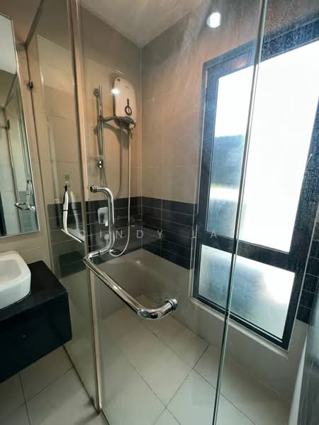 Service Residence for Sale at The Link 2 Residences - Cindy Lai - Bathroom - PropertyGuru.com.my