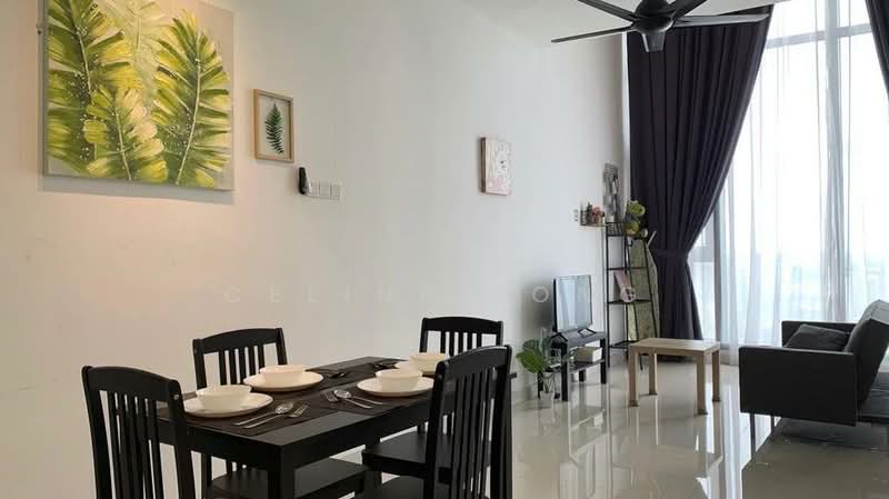 Bora Residences untuk Untuk Disewa - RM 2,200 /bulan, Mac 2026 - Living Room - PropertyGuru.com.my