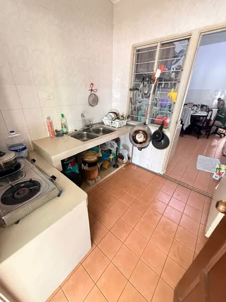 Rumah Teres untuk Dijual di Puchong (Selangor) - Amy Lim - Kitchen - PropertyGuru.com.my