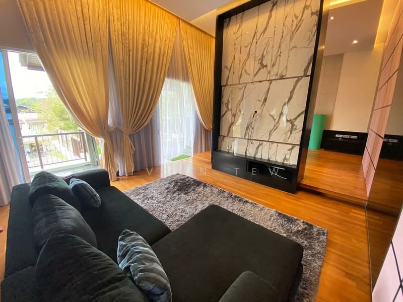 Bungalow for Sale in Setia Eco Park (Setia Alam) - Vivian Tew - Living Room - PropertyGuru.com.my