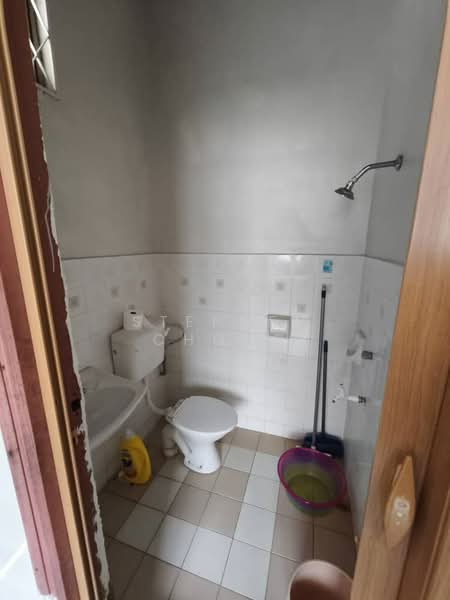 single storey taman senai utama senai untuk Untuk Dijual - RM 388,000, Apr 2026 - Bathroom - PropertyGuru.com.my