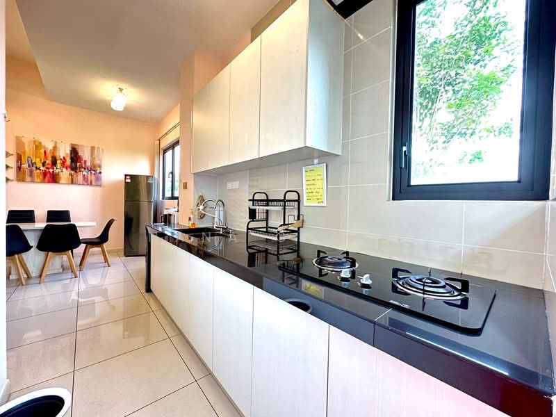 Townhouse for Rent in Puchong (Selangor) - Nana Cheah - Kitchen - PropertyGuru.com.my