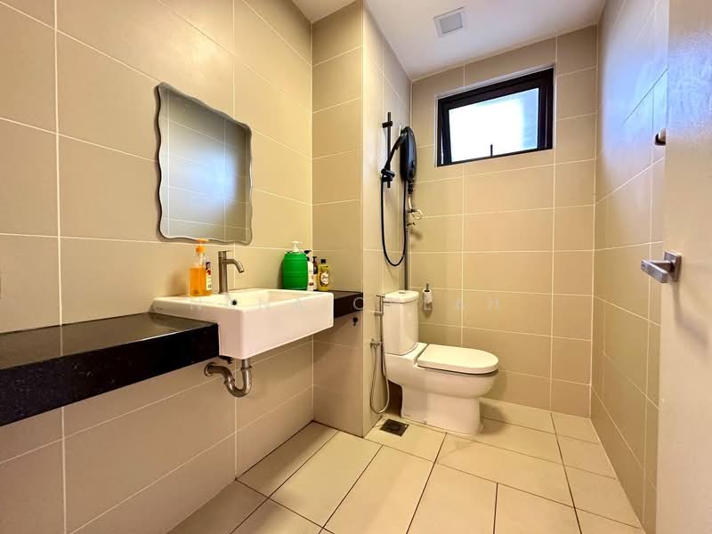 Townhouse for Rent in Puchong (Selangor) - Nana Cheah - Bathroom - PropertyGuru.com.my
