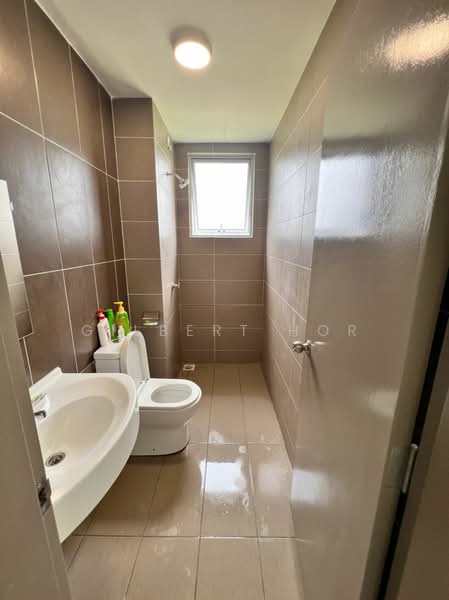 Condominium for Rent at Platinum Splendor Residence - Gilbert Hor - Bathroom - PropertyGuru.com.my