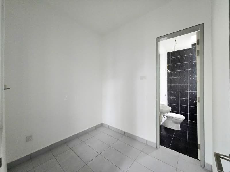 Link Bungalow for Sale in Taman Melawati (Ulu Kelang) - Zul Syafiq - Bathroom - PropertyGuru.com.my
