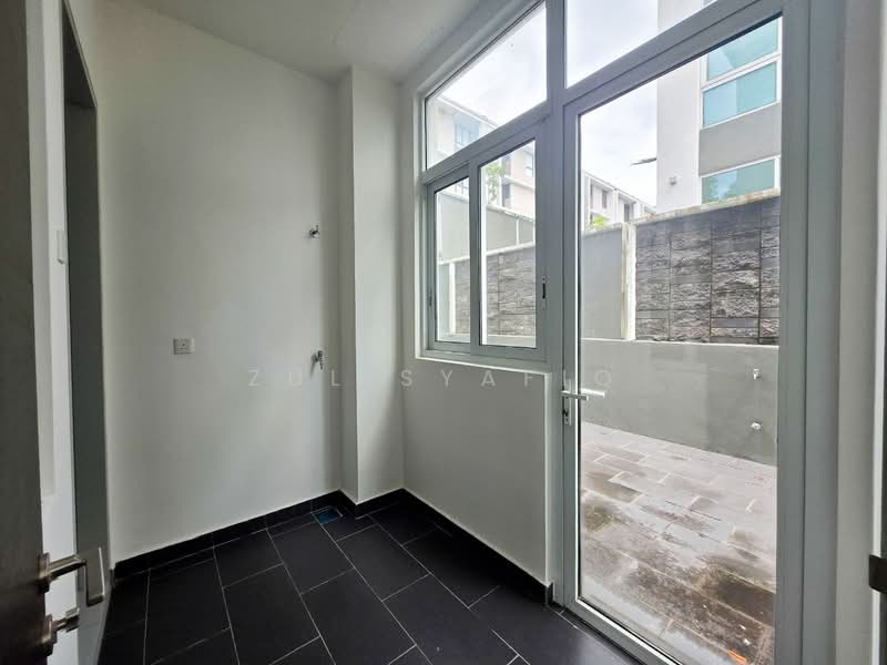 Link Bungalow for Sale in Taman Melawati (Ulu Kelang) - Zul Syafiq - Exterior - PropertyGuru.com.my