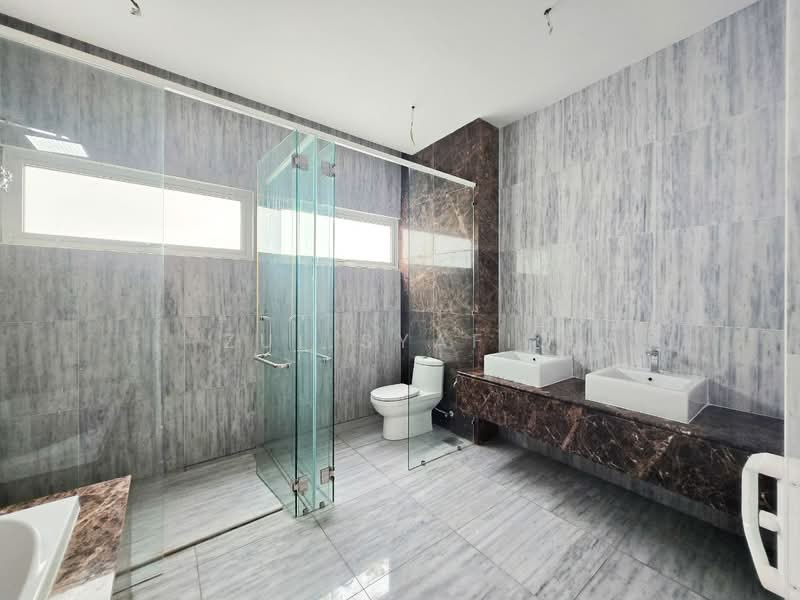 Link Bungalow for Sale in Taman Melawati (Ulu Kelang) - Zul Syafiq - Bathroom - PropertyGuru.com.my