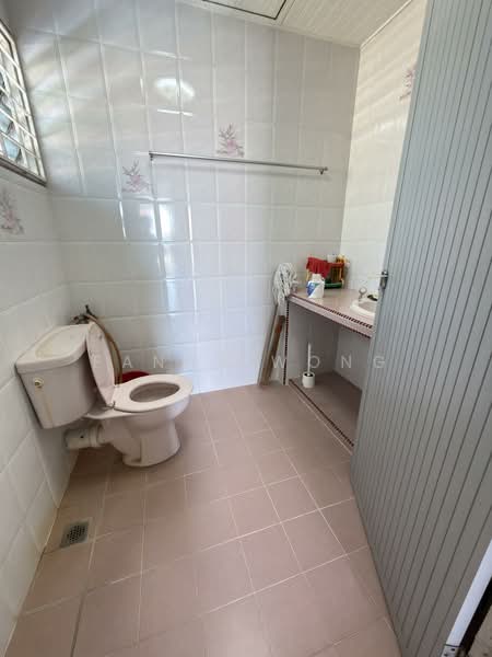 Semi-Detached House for Sale in Gelugor (Penang) - Fanny Wong - Bathroom - PropertyGuru.com.my