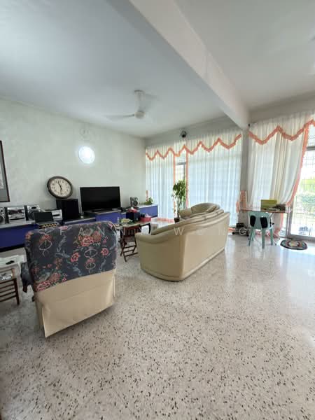 Semi-Detached House for Sale in Gelugor (Penang) - Fanny Wong - Living Room - PropertyGuru.com.my