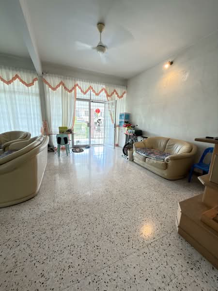Semi-Detached House for Sale in Gelugor (Penang) - Fanny Wong - Living Room - PropertyGuru.com.my