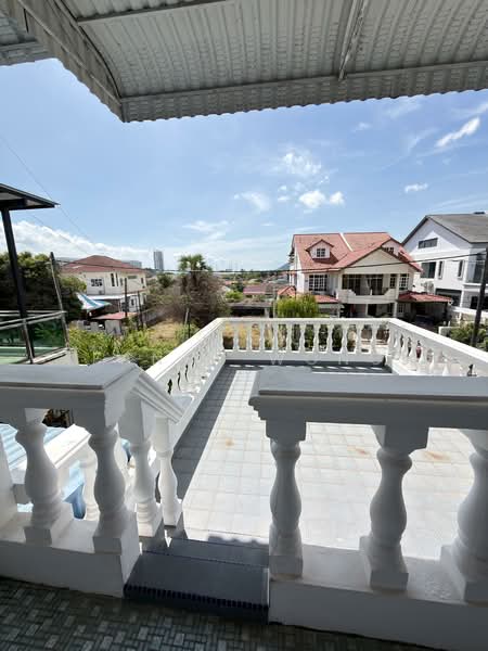 Semi-Detached House for Sale in Gelugor (Penang) - Fanny Wong - Exterior - PropertyGuru.com.my