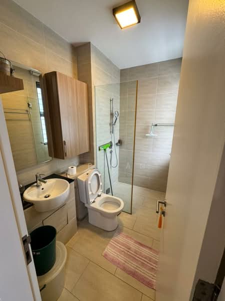 Rumah Teres untuk Dijual di Taman Tasik Damai (Sungai Besi) - YP Tan - Bathroom - PropertyGuru.com.my