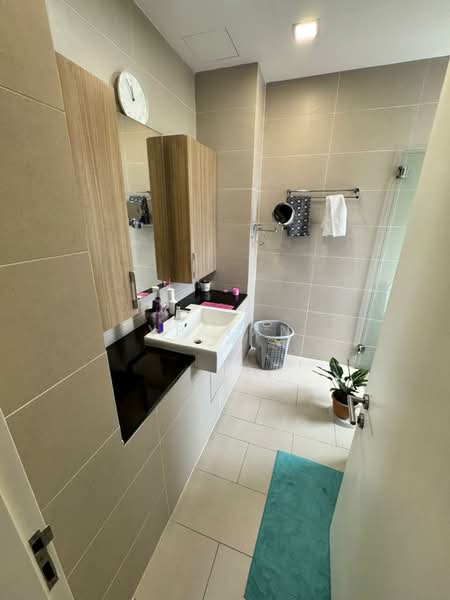 Rumah Teres untuk Dijual di Taman Tasik Damai (Sungai Besi) - YP Tan - Bathroom - PropertyGuru.com.my