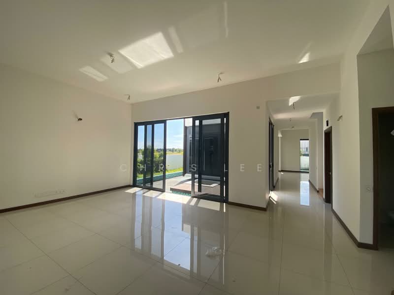 Rumah Banglo untuk Dijual di Eco Sanctuary (Telok Panglima Garang) - Chris Lee - Living Room - PropertyGuru.com.my