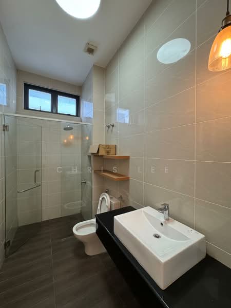 Bungalow for Sale in Telok Panglima Garang (Selangor) - Chris Lee - Bathroom - PropertyGuru.com.my