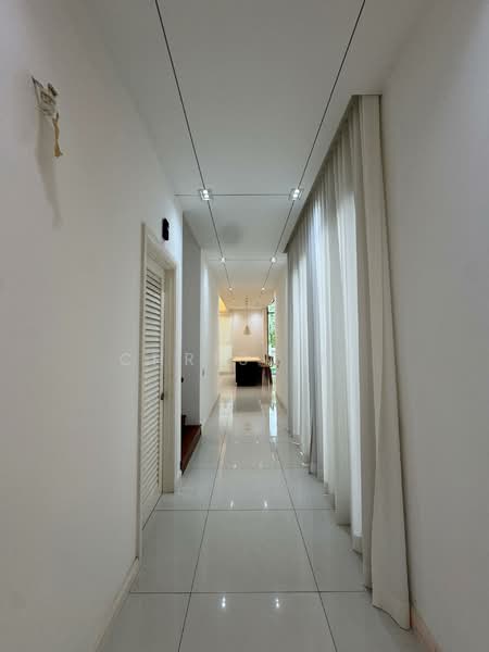 Bungalow for Sale in Telok Panglima Garang (Selangor) - Chris Lee - Corridor - PropertyGuru.com.my