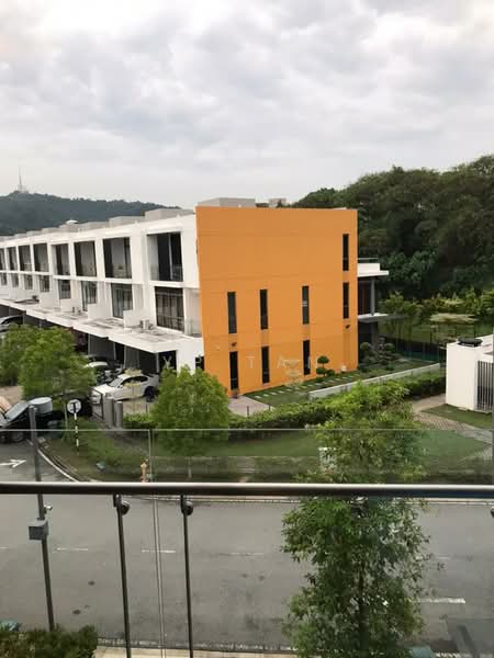 Rumah Teres untuk Dijual di Taman Tasik Damai (Sungai Besi) - YP Tan - Exterior - PropertyGuru.com.my