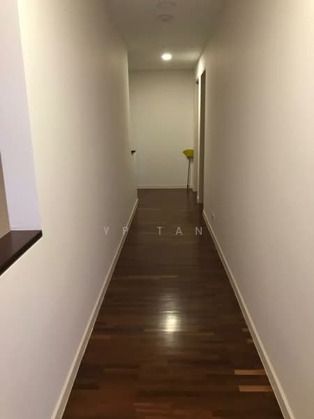 Rumah Teres untuk Dijual di Taman Tasik Damai (Sungai Besi) - YP Tan - Corridor - PropertyGuru.com.my