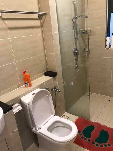 Rumah Teres untuk Dijual di Taman Tasik Damai (Sungai Besi) - YP Tan - Bathroom - PropertyGuru.com.my