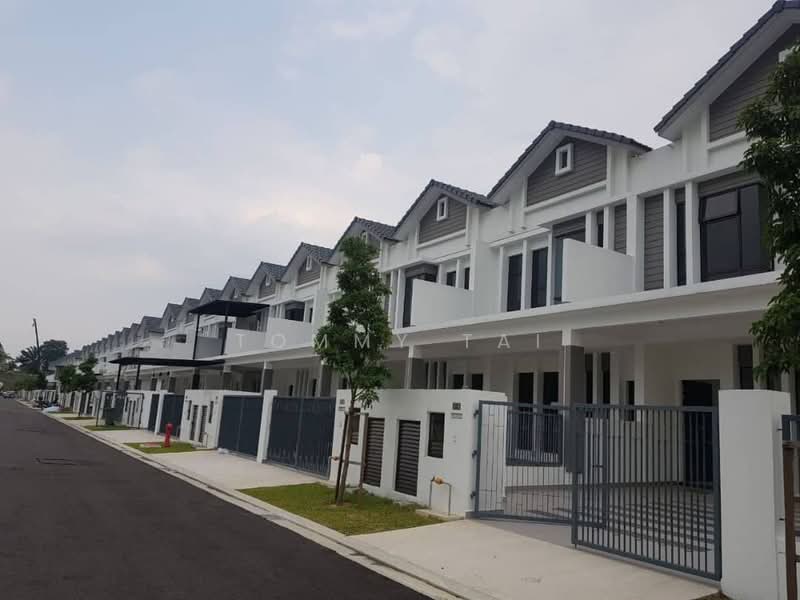 2-storey Terraced House for Sale in Setia Tropika (Johor Bahru) - Tommy Tai - Exterior - PropertyGuru.com.my