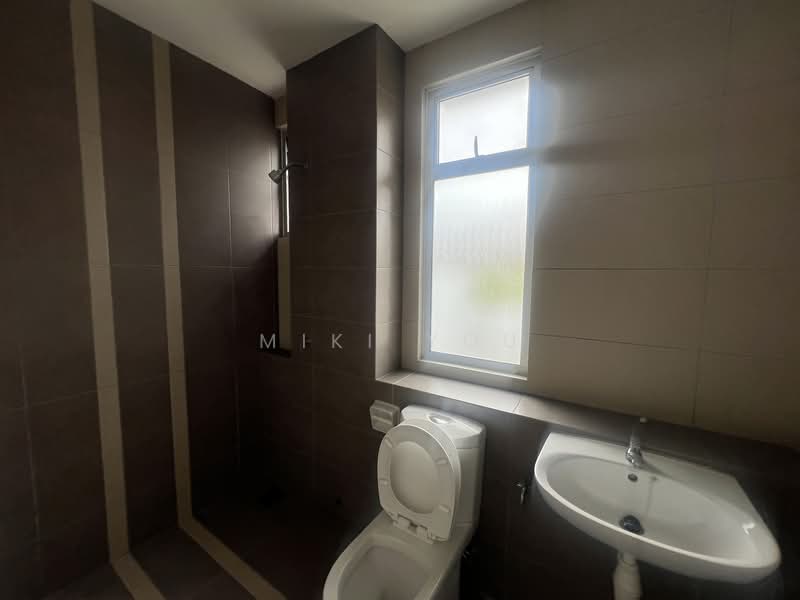 2-storey Terraced House for Sale in Bandar Rimbayu (Telok Panglima Garang) - Miki You - Bathroom - PropertyGuru.com.my