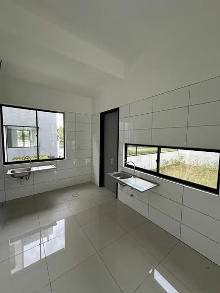 2-storey Terraced House for Sale in Telok Panglima Garang (Selangor) - YP Tan - Kitchen - PropertyGuru.com.my