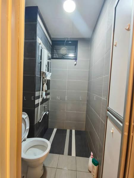 Cluster House for Sale in Taman Desa Tebrau (Tebrau) - Leanne Liew - Bathroom - PropertyGuru.com.my